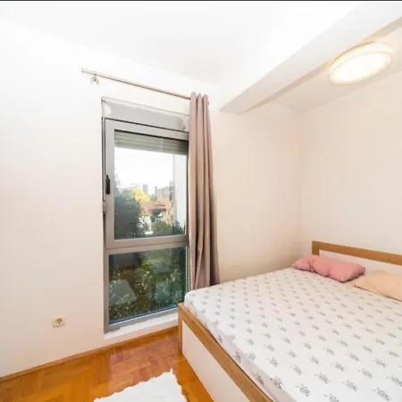 Deluxe Podgorica